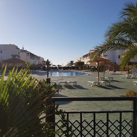 Casa Baja Naturista Con Patio En Primera Linea De Playa Con Piscina Comunitaria! Vera Bagian luar foto