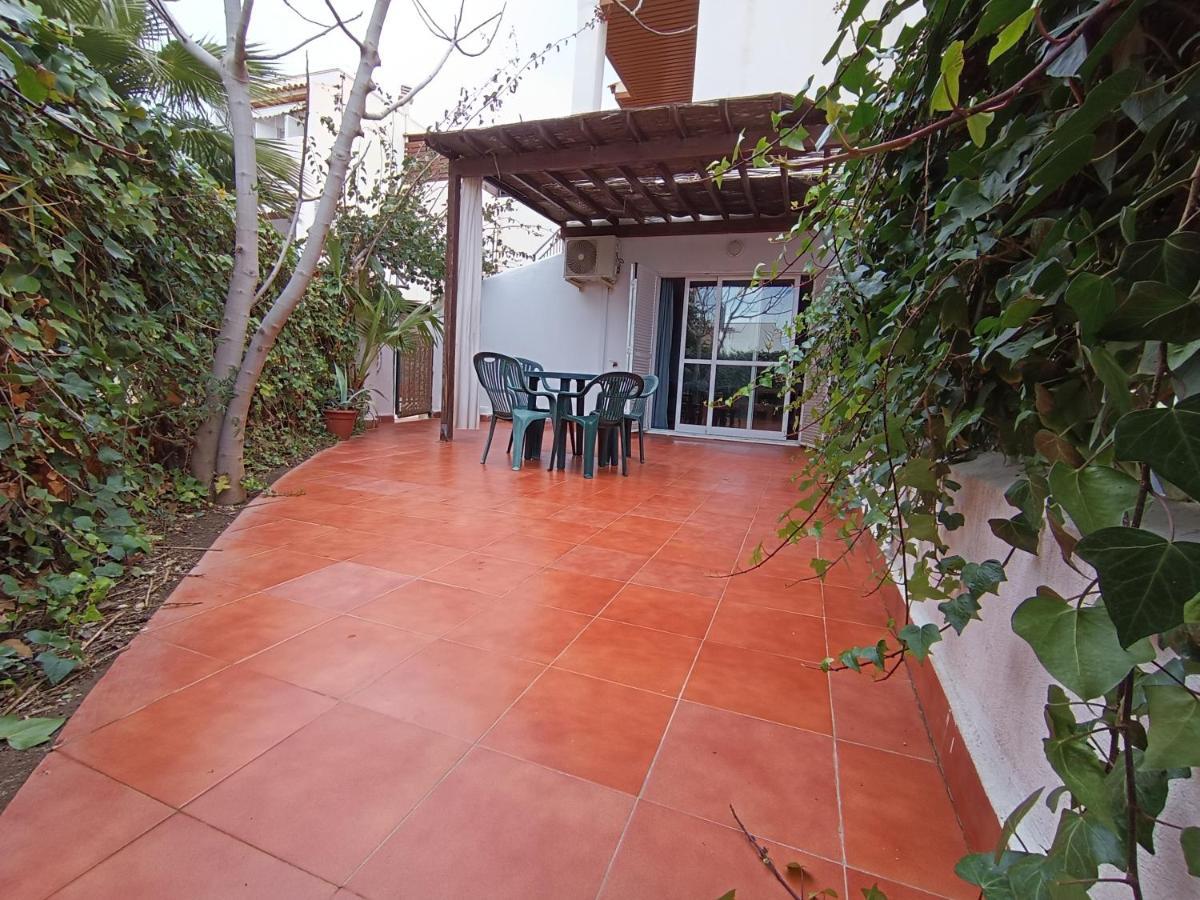 Casa Baja Naturista Con Patio En Primera Linea De Playa Con Piscina Comunitaria! Vera Bagian luar foto
