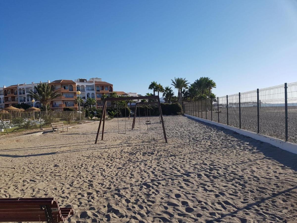 Casa Baja Naturista Con Patio En Primera Linea De Playa Con Piscina Comunitaria! Vera Bagian luar foto