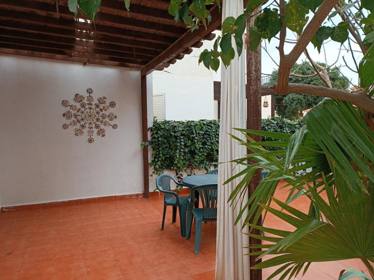 Casa Baja Naturista Con Patio En Primera Linea De Playa Con Piscina Comunitaria! Vera Bagian luar foto