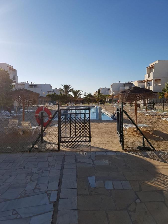 Casa Baja Naturista Con Patio En Primera Linea De Playa Con Piscina Comunitaria! Vera Bagian luar foto