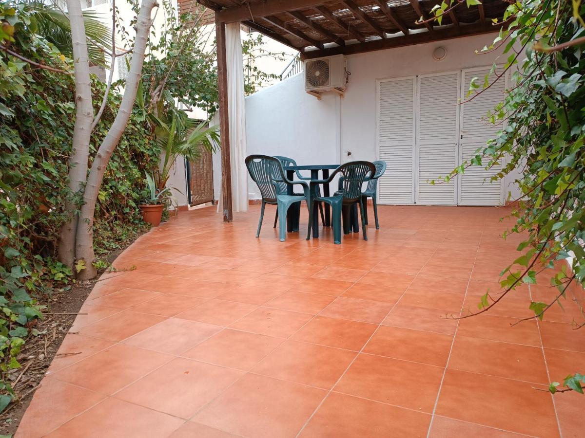 Casa Baja Naturista Con Patio En Primera Linea De Playa Con Piscina Comunitaria! Vera Bagian luar foto
